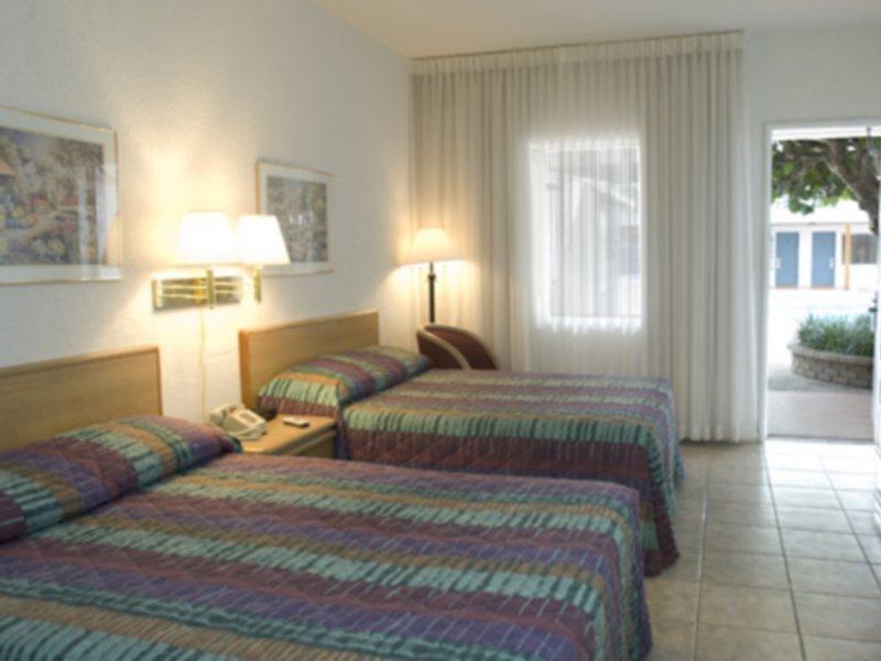 Travelodge Monaco Beach Resort Sunny Isles Beach Buitenkant foto