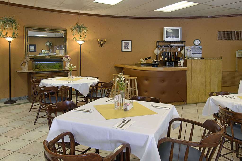 Travelodge Monaco Beach Resort Sunny Isles Beach Restaurant foto